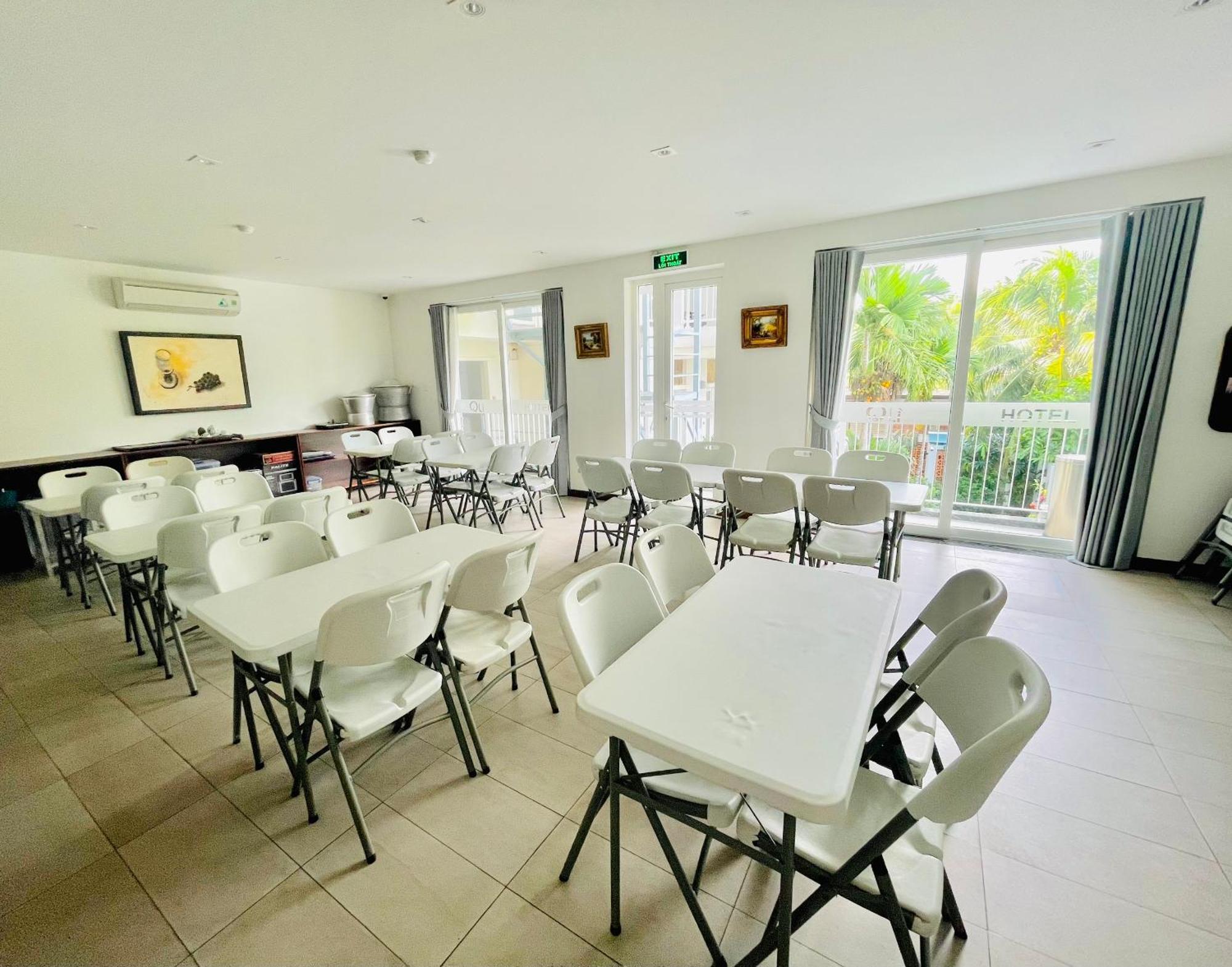 Qli Hotel Mũi Né Buitenkant foto
